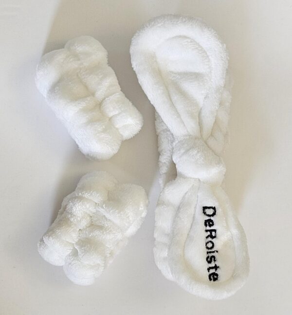 Deroiste Skincare Head Band & Wrist Band Set - Image 2